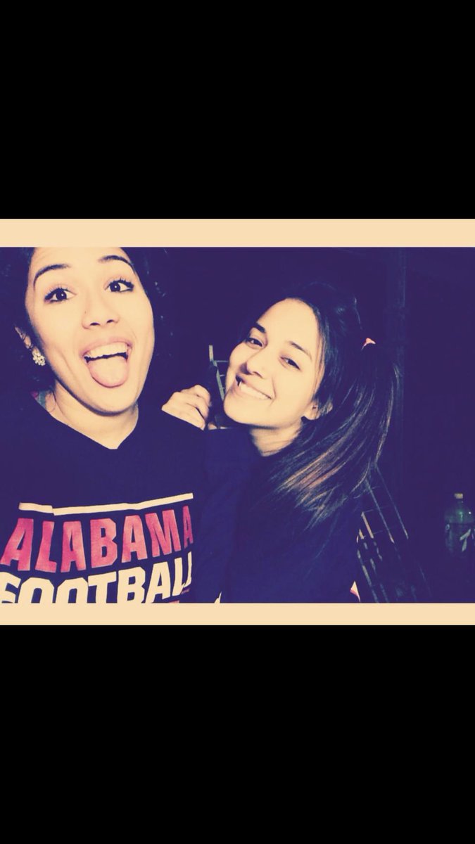 jayleegarcia_'s tweet photo. Happy birthday lovely! Hope your day was as bright as you are! Love you 💕💕💕 enjoy these throwbacks #theheaters 😂😂 @victoriann8 https://t.co/48vYRWhd6p