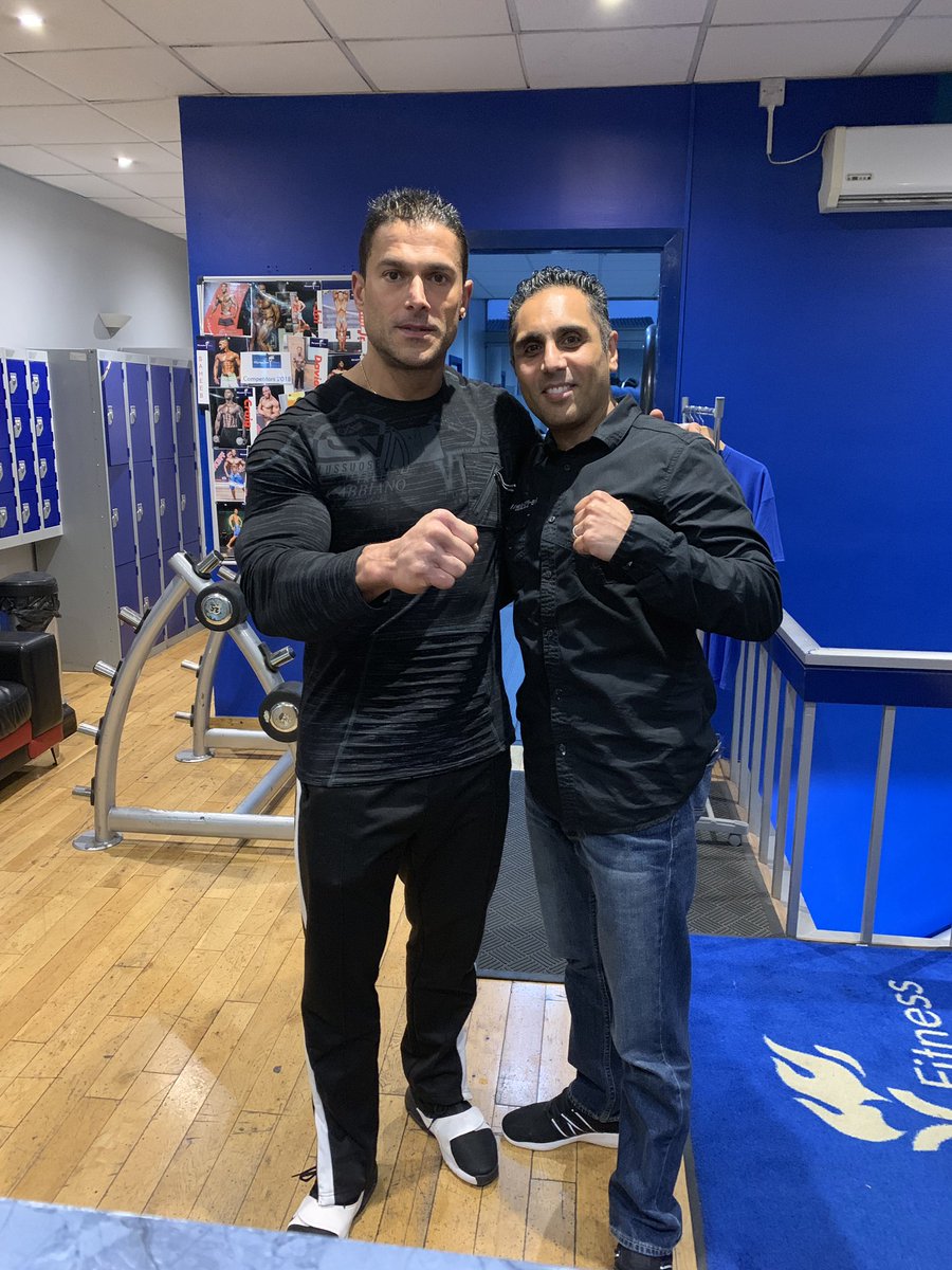 tadmedialtd's tweet photo. It was a pleasure meeting up with Silvio Simac at his gym this evening. A fantastic gentleman, athlete, martial artist and Hollywood actor. Check out some of Silvio’s movies at IMDb https://t.co/1MRsosxWOA #silviosimac #jasonstatham #scottadkins #keanureeves #jetli #tadmedia https://t.co/RfiEuLmR9f