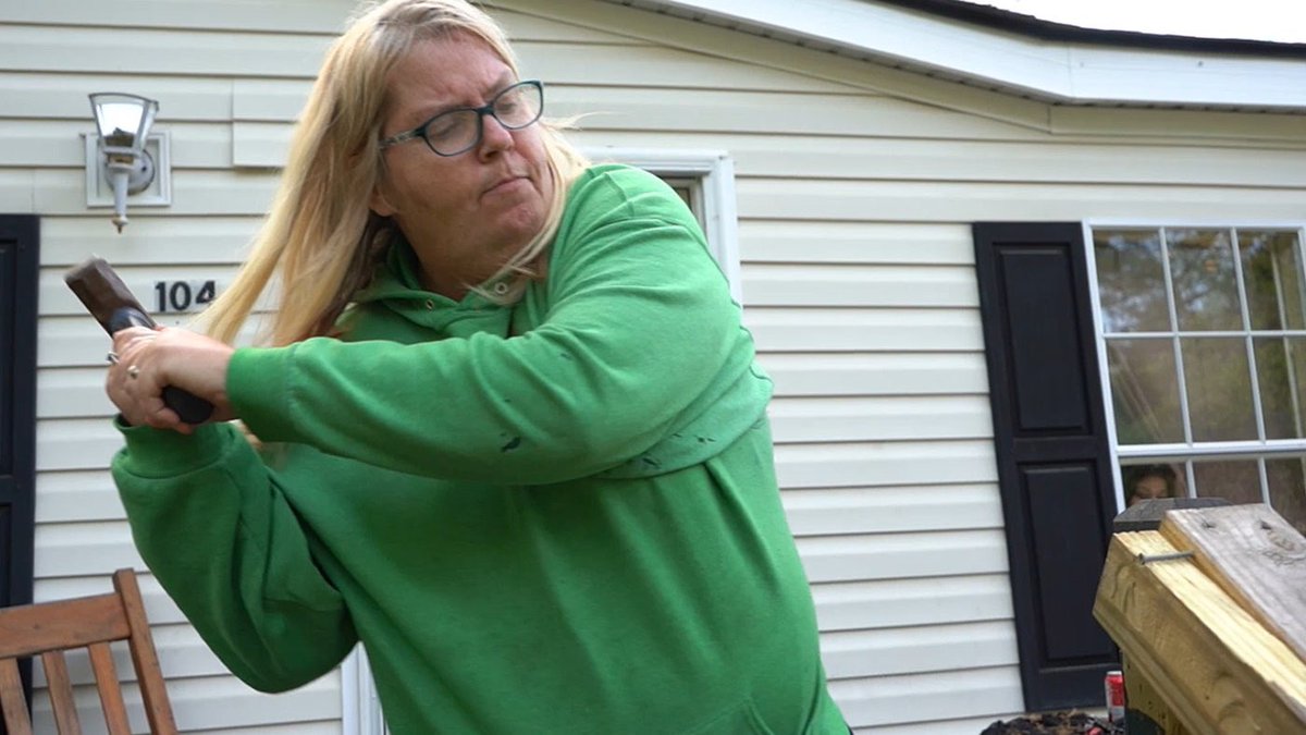 BridgetteWest's tweet photo. TINA DESTROYS GRANDPA'S HOUSE!

LIKE/RT IF YOU WANT A SHOUT OUT!! https://t.co/nxBl3O9gQ2 https://t.co/wTtrJfuUlR