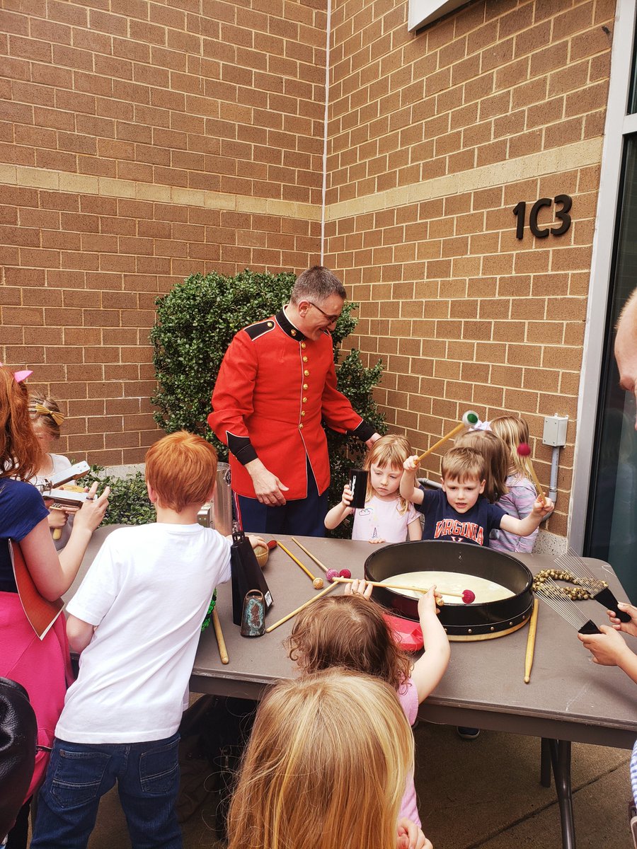 Schlesinger Concert Hall and Arts Center tweet media