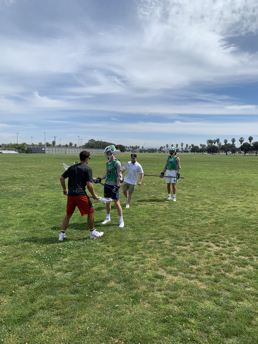 Great clinic with Connor Kearnan and Jules Heninburg. #Woodinvillelax #SanDiegoSeals #SpringBreak19