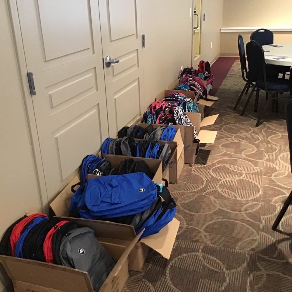 KenyattaPRucker's tweet image. Exposing our youth to Information Technology careers and opportunities. #Tasteoftechnology was a huge success 

- Almost 100 kids in attendance 
- Over 30 volunteers 
- 7 educational and inspiring workshops 
#coding, app ideation, #cybersecurity roles, how to build a pc