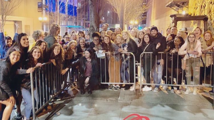 ranDumDENISE's tweet photo. @JamesBayMusic @OfficialKehlani .@JamesBayMusic • APRIL 3, 2019
⚡️
#ElectricLight #ElectricLightTour https://t.co/5MIyw1Qgjv