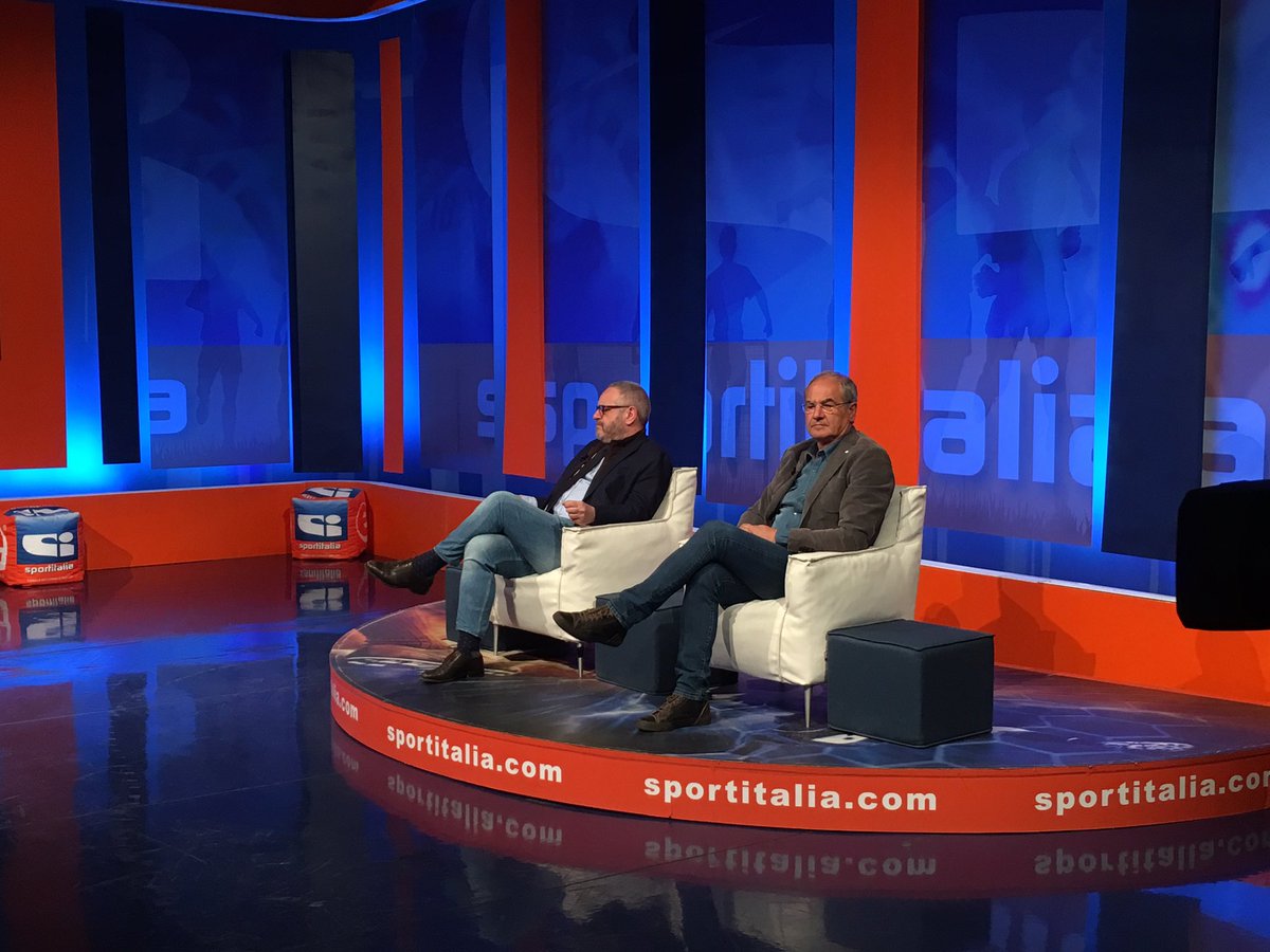 📸| È l’ora di #MondayNight! Conduce <a href="/laballara/">Valentina Ballarini</a> 😎 Non perdere l’intervista esclusiva a Luis #Muriel realizzata da <a href="/MCriscitiello/">Michele Criscitiello</a> a Castiglion Fiorentino 🎙⚽️

<a href="/FSIANI87/">Fernando Siani</a> 
<a href="/gia_pad/">Gia Paddy</a> 
<a href="/lucaserafini4/">Luca Serafini</a> 
<a href="/G_Paparesta/">Gianluca Paparesta</a>