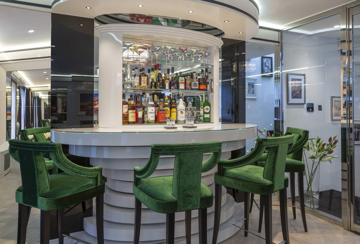 MDFOSB_Europe's tweet photo. Ja u ziet het goed - dit is MDF. Deze luxe woning in het chique South Kensington district van Londen is volledig gerenoveerd met niets anders dan MEDITE TRICOYA EXTREME (MTX) en MEDITE MR MDF. Lees hier meer over dit project: https://t.co/92syD4I72A https://t.co/HNF3MuDUjt