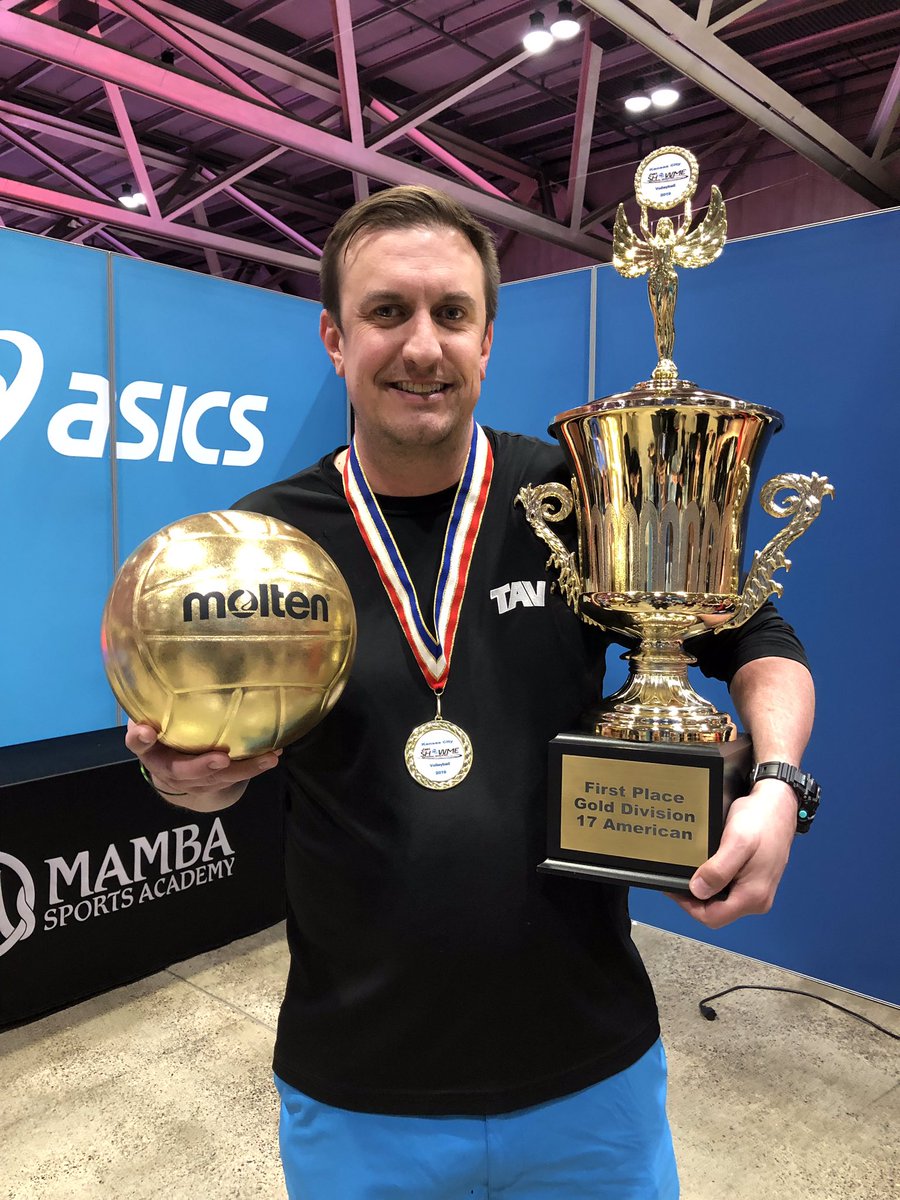 TAVVolleyball's tweet photo. Your 2019 #ShowMeNQ 17 American Champions: #TAV17Roger! #GoTAV 🥇#GotThatBid https://t.co/ZYkTblxWDr