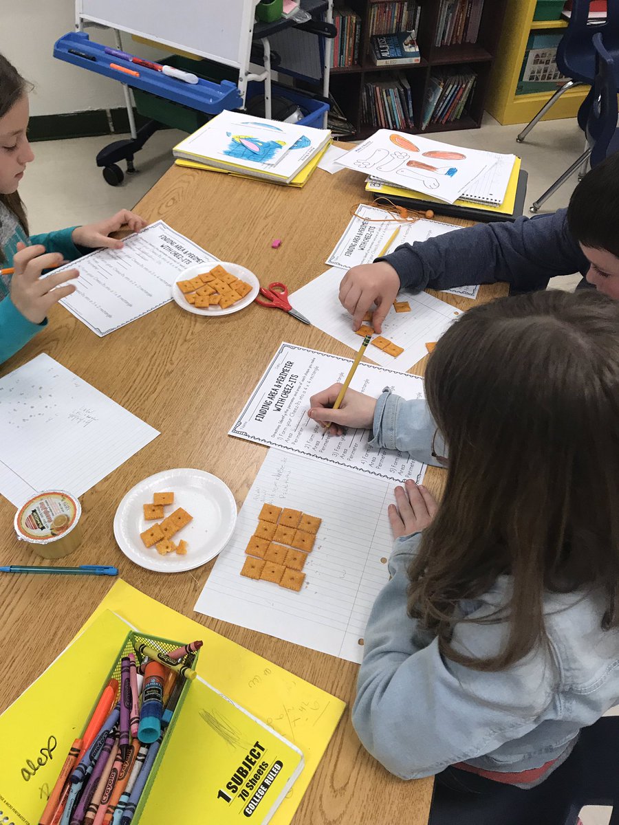 MegMart09's tweet photo. It’s easy to engage the students when food is involved! #mathisfun #areaandperimeter @ACSDghosts https://t.co/xliolkN2Gu