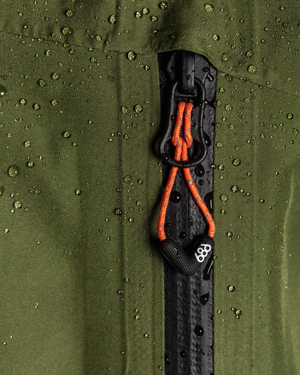686's tweet image. Now available in Surplus Green | the packable 2-layer GORE-TEX® Paclite Multi Jacket is ready for any environment, any condition, and any adventure.
#alwaysdifferent #686 #multicollection #adventure
-
👉 bit.ly/GORETEXMultiJa…