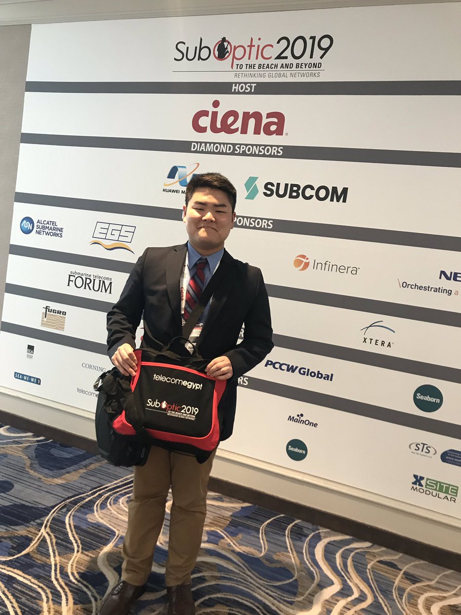 SubOpticCon's tweet image. We’re thrilled to have young scholars from @Tulane on scholarship at #SubOptic2019 this week! Thanks, Ron, for joining us!