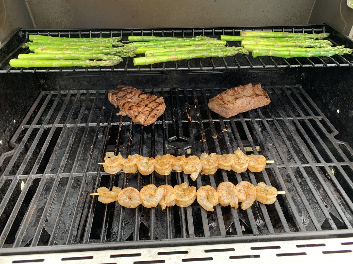 Who’s coming over for dinner? 🥩