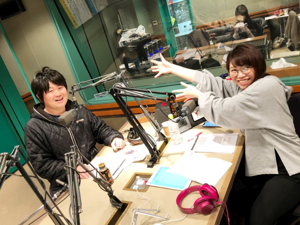 小林アナ على تويتر ラジアナ あげまん 今日もありがとうございましたー ゲストのさくまひできさん カツラ芸 4変化 アロハ太朗さんや片桐八千代さんとの セッションも最高でした Raji795