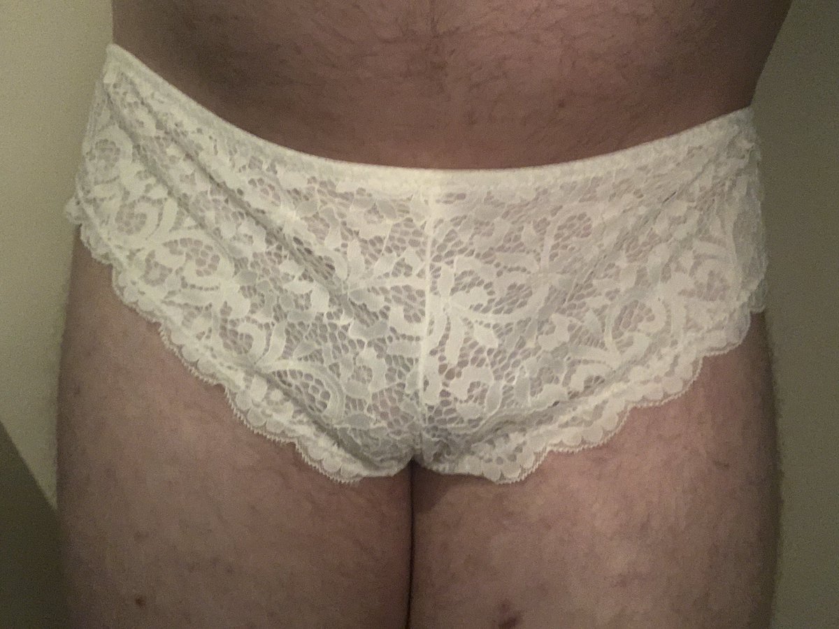 JessikaDommeUK's tweet photo. Loyal slut’s weekly pantie &amp; chastity inspection. Week 63.
#WeeklyTask #ChastitySlave #Panties #Inspection #LongTermSlave #Mistress #Humiliation https://t.co/4G4Qw6hbWl