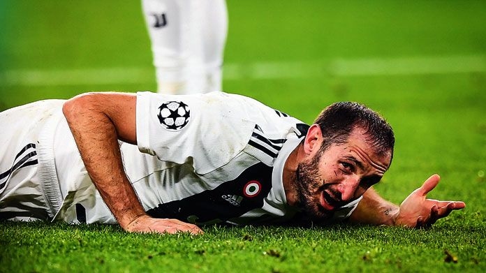 TifosiBN's tweet photo. 🇮🇹 #CHIELLINI-STOP, #PROBLEMA #MUSCOLARE: IN FORTE #DUBBIO PER L'#AJAX! ➡️ https://t.co/cmXjQYEgTB
🇬🇧 #GiorgioChiellini #doubt for #AjaxAmsterdam ➡️ https://t.co/k9PMI6RcOh
#AjaxJuve #ChampionsLeague #QuartiDiFinale #UCL #Amsterdam #JohanCruijffArena #Capitano https://t.co/dxYMZRXKYj