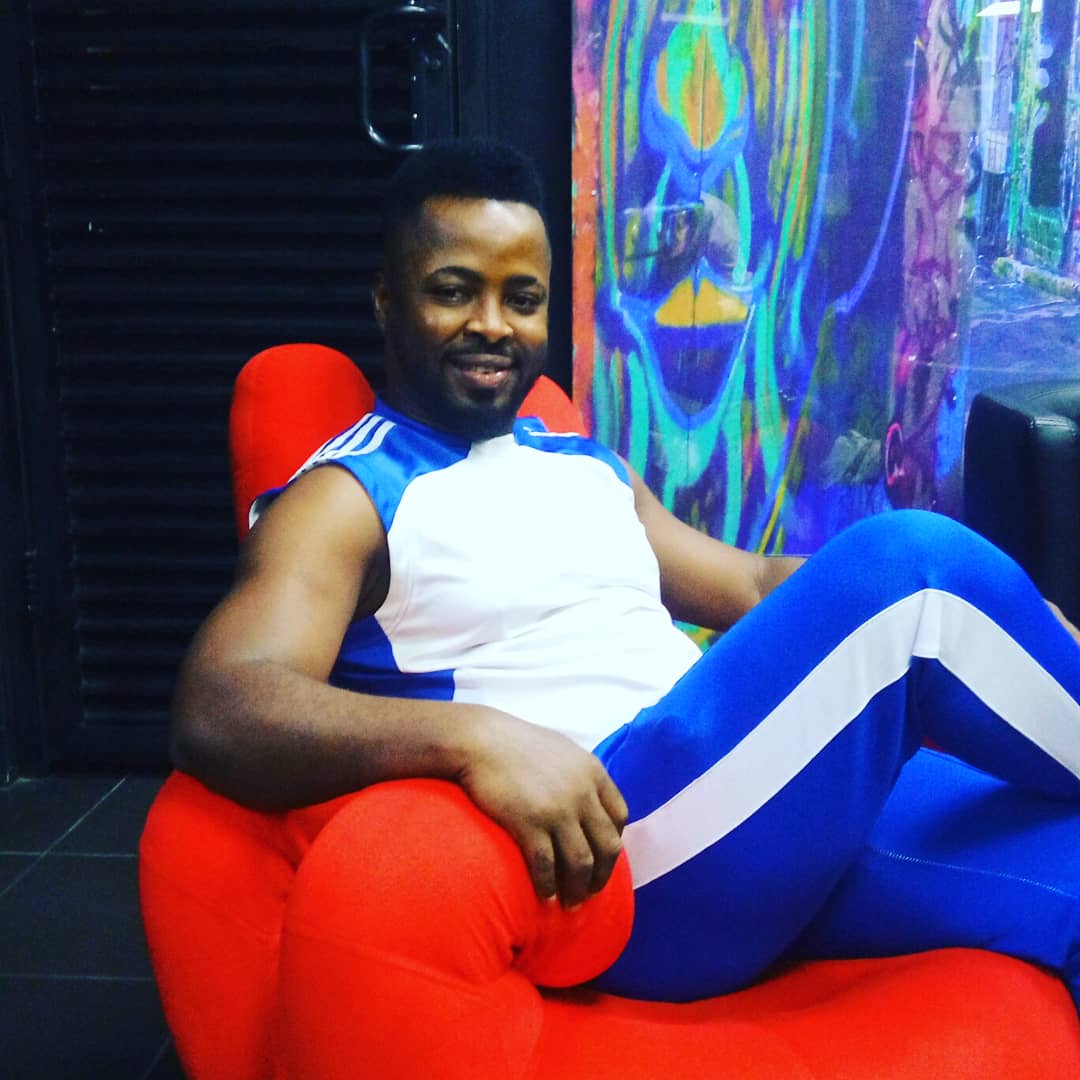 DanielAkpata's tweet photo. Set To Rock The Mic! On @NigeriainfoFM with @theonlylovedoc #LOVE #loveandlifelounge #LOVEYOURSELF #lovelive 10 Irrefutable Laws Of Relationship. @ikasoe1 @lanreolusola @praisefowowe @kemismallzz @doctorfrick @ALIBABAGCFR @Stellaekwueme1 @CountrysydeENT https://t.co/WzhUjp5jBy
