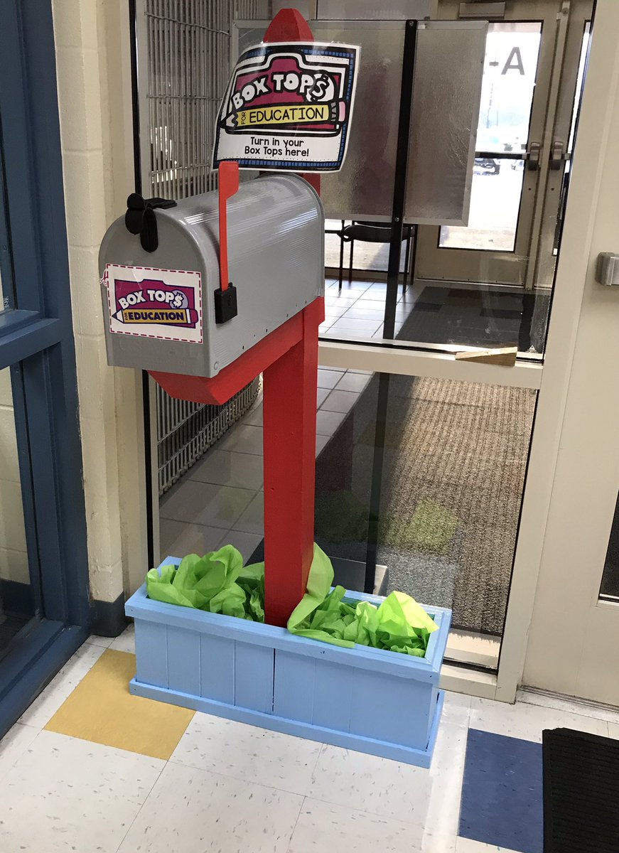 Rockinfoxes's tweet photo. Box Top Battle ahead! Check out this super cool mailbox one of our families made! @boxtops4edu #boxtops #collectiontime @Kings_Schools @PrincipalBJA #slepto https://t.co/qtcgWrZ84L