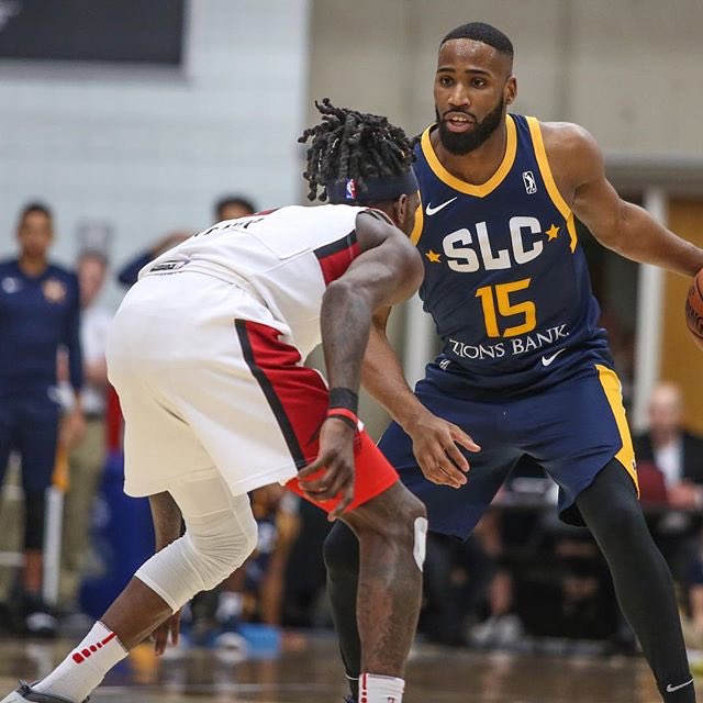 agent_mcnasta's tweet photo. @aslsportsgroup client @DeonteBurton dropped 30 points, dished out 6 dimes &amp; grabbed 4 boards for @BendigoBraves 🇦🇺 @NBL1HQ #TeamASL https://t.co/jVGhWFxubr