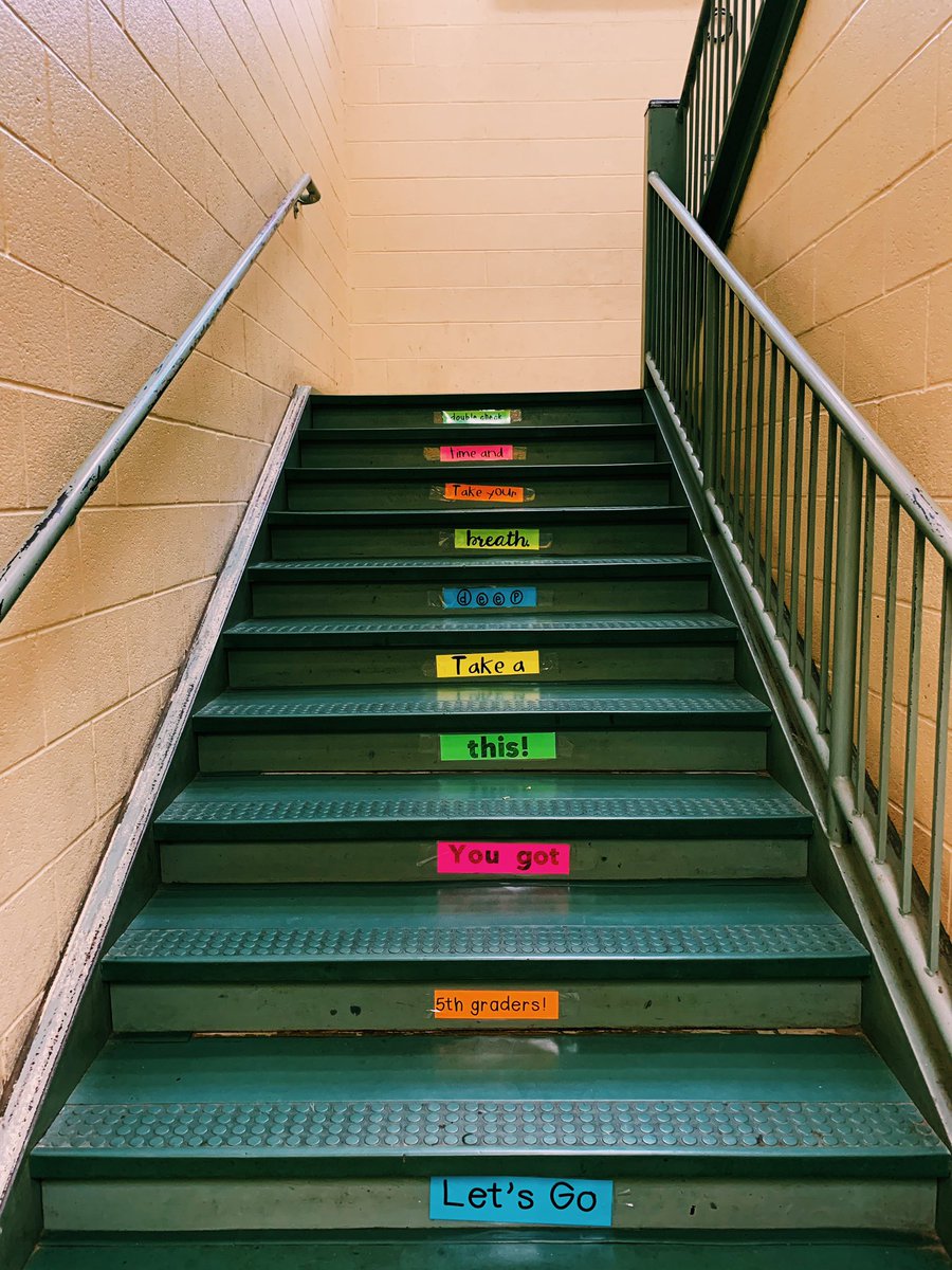 MsFrase2ndGrade's tweet image. Our staircase is ready for testing! #TestingWeek #WeAreRCSTN