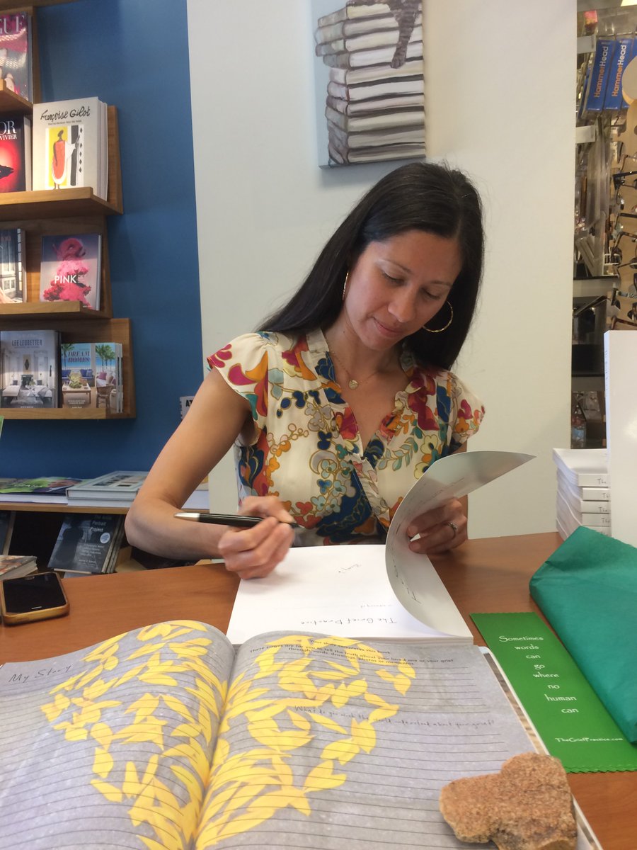 mominahan's tweet photo. "A set of grief rituals for where we are today."-Robin Johnson, Neuroscientist.
https://t.co/nixeW593Df

Thanks to everyone who came out to support the book and my heart yesterday! Onward we go xox

#grief #yoga #trauma https://t.co/8BRB1R5ZmV