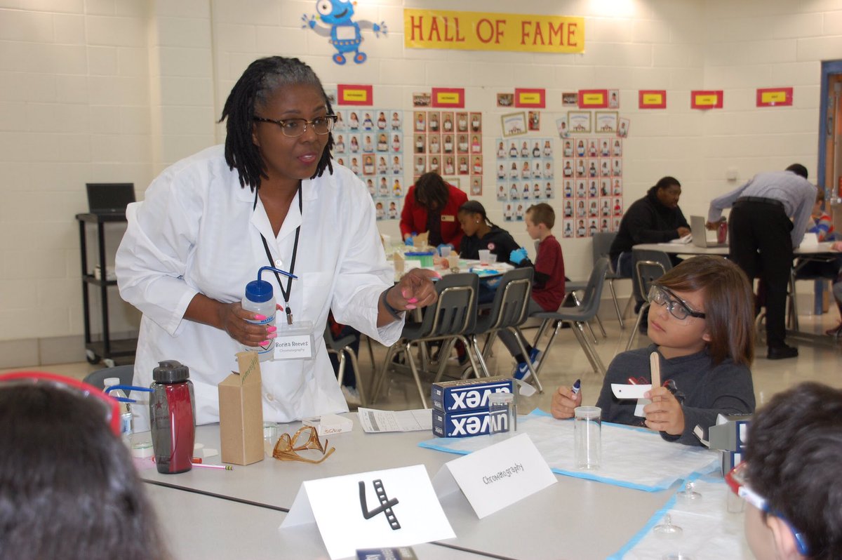 Kids came in this morning still talking about our inaugural “Inspiretist” event!! Endless thanks to the 52 scientists who spent time with our 4th graders last week — no doubt your diverse sessions sparked interest &amp; engagement in their growing brains! #wilburinspired