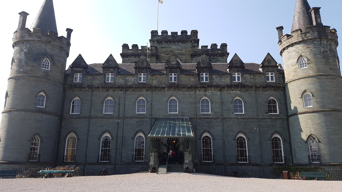 worldwayphoto's tweet photo. Super journée en Ecosse aujourd'hui avec visite du château de #inveraray puis du jardin botanique Benmore tour ça sous le soleil ! @VisitScotland @VisitScotExpo #invararay #argyll #Scotland #ScotlandIsNow @BenmoreBotGdn https://t.co/14DsyBYPBJ