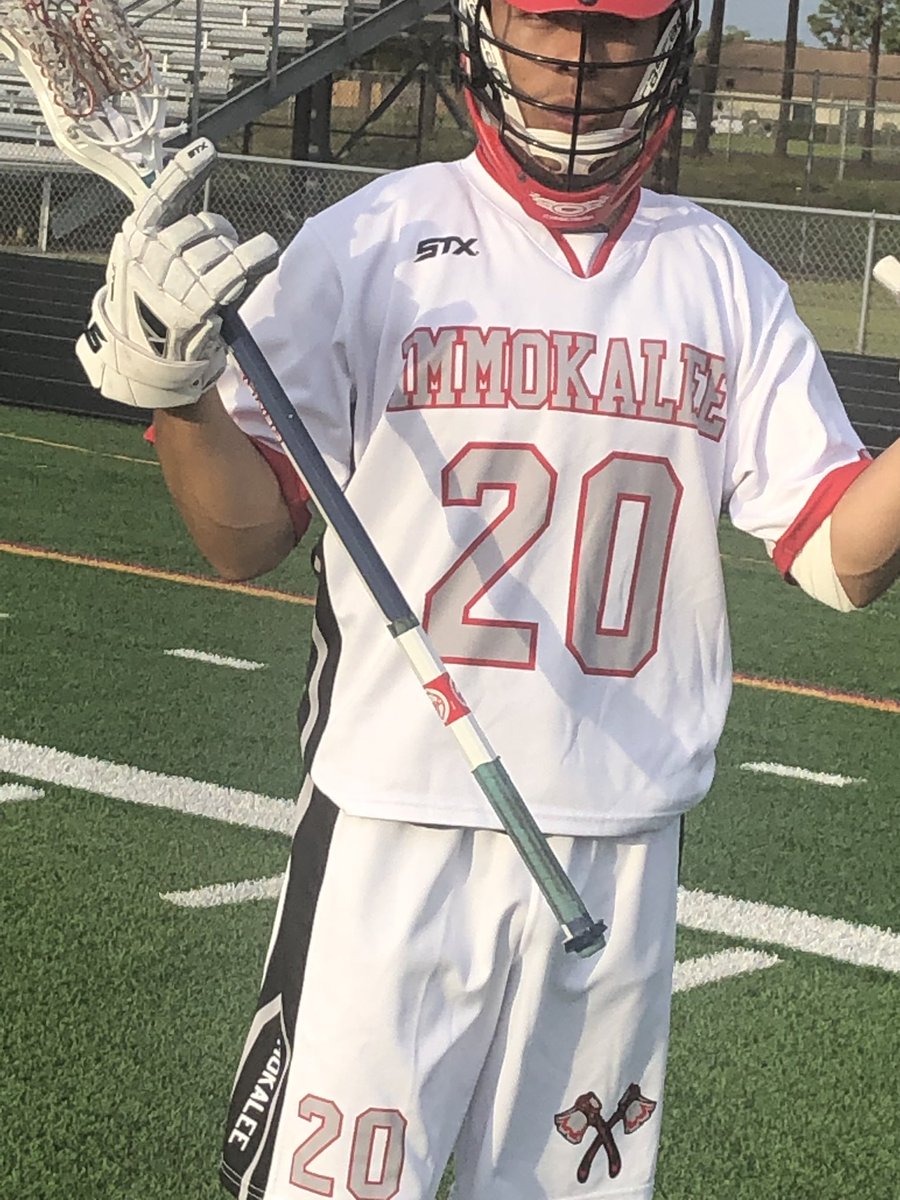 IHSIndiansLax's tweet image. Tonight your Indians are rocking the #Stromtrooper 
🎩 White
👕 White
👖 White

#FHR #EB