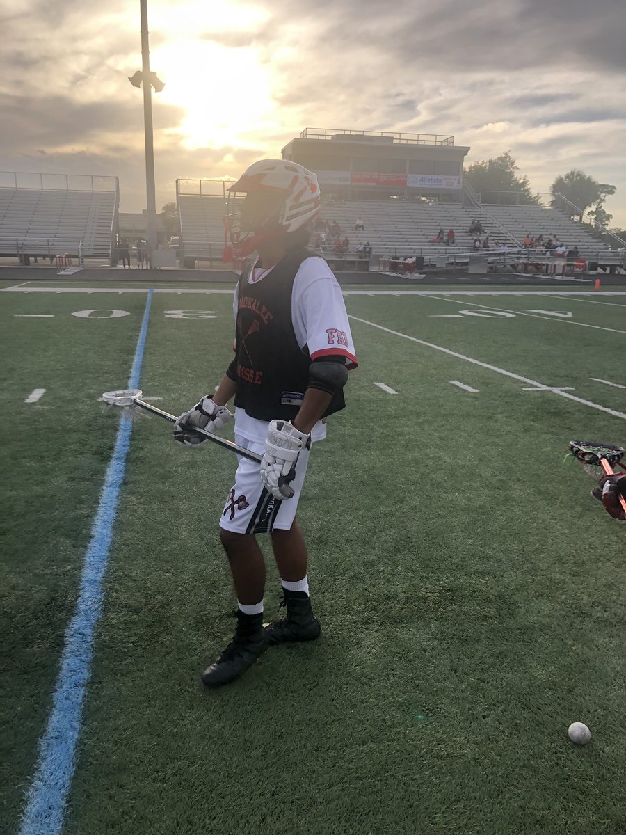 IHSIndiansLax's tweet image. Tonight your Indians are rocking the #Stromtrooper 
🎩 White
👕 White
👖 White

#FHR #EB