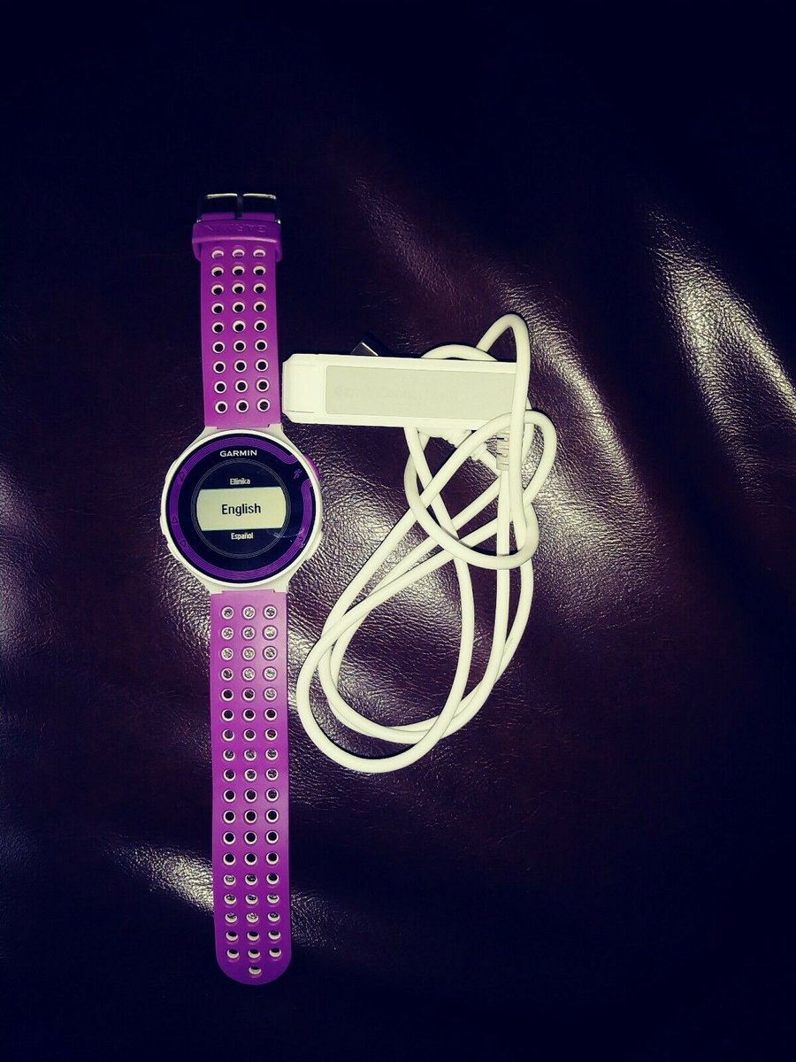 HealthSpor's tweet photo. Garmin Forerunner 220 running #Watch &amp; Charger- Great condition, barely used. - https://t.co/lsn1E4BTmQ #Cycling #Fitness #Yoga #Sports #fitness #sports #health https://t.co/H6KscCatUa