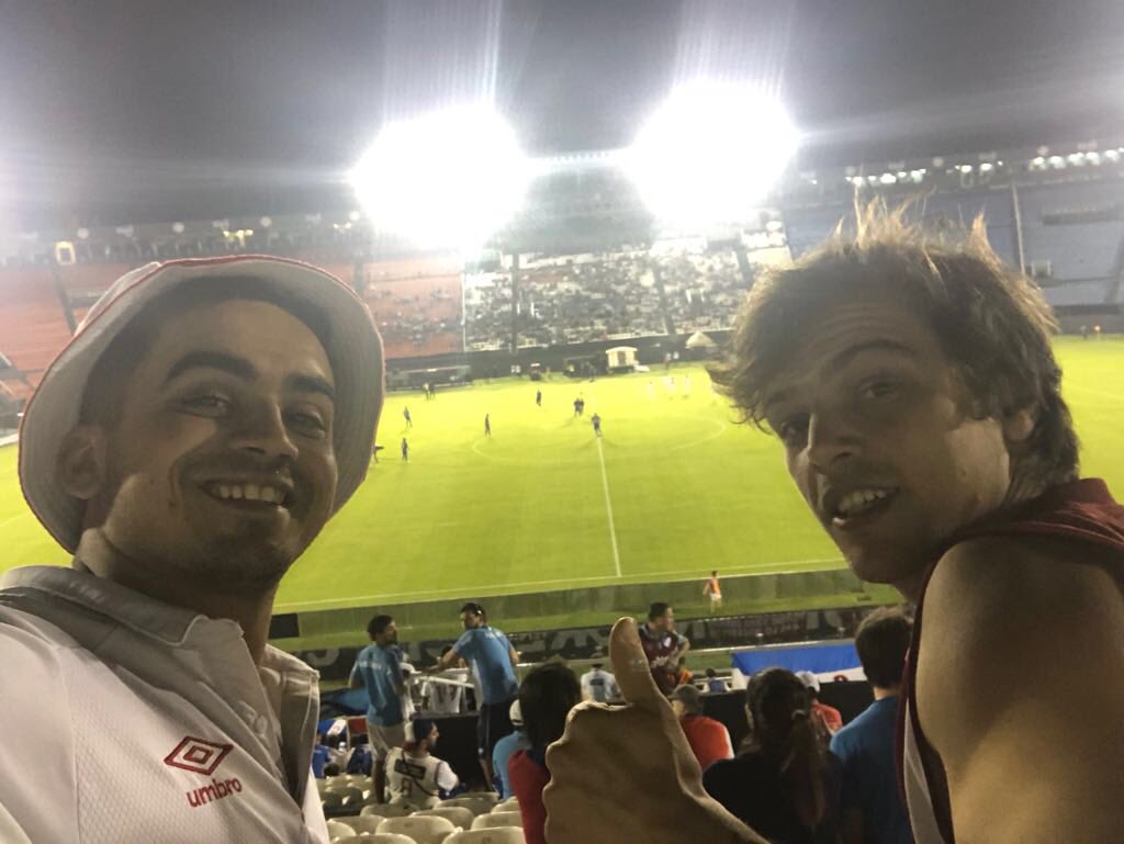 estebanpince's tweet photo. @PasionTricolor1 @RexonaUruguay con @MaxiMachin2 en paraguay y en tantos lados más vamo a estar.
Queremos esa dobleeee https://t.co/KRNrk0EZ05