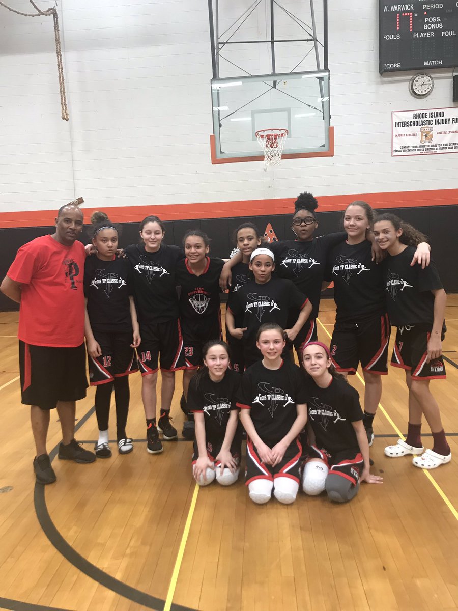bunkim01's tweet photo. I want to say CONGRATS to Coach Walterβs 6th & 7th grade teams. They had tough games & they played like true champs! Loved watching each of them step up! They showed true sportsmanship and stayed humble while playing through much adversity. #rolemodels #1coach #takesomenotes https://t.co/I8K4z57uS4