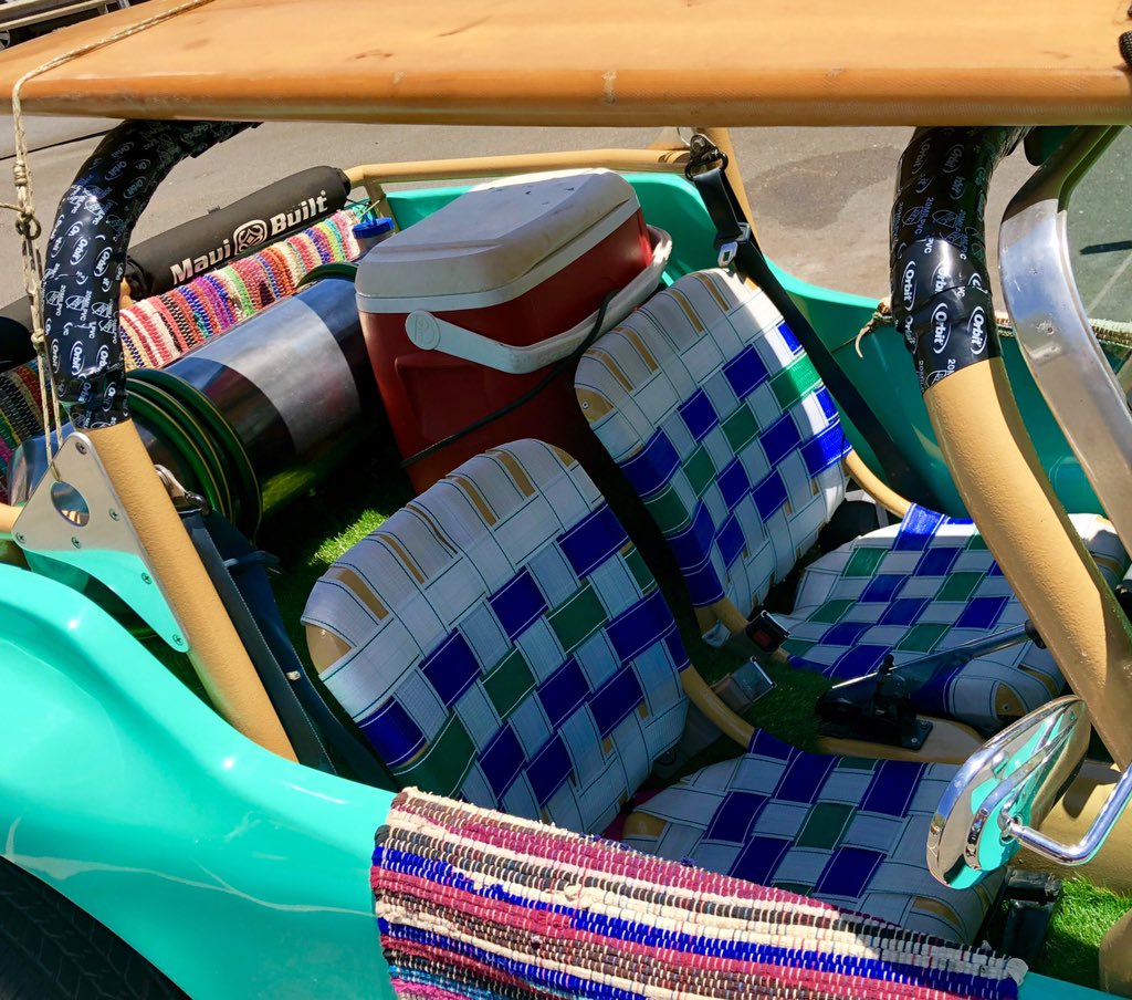 RadMauiRides's tweet photo. This bad boy looks happy and ready for fun.  It is indeed one #rad #maui #ride #volkswagen #dunebuggy #VW https://t.co/YiYlROh4I7