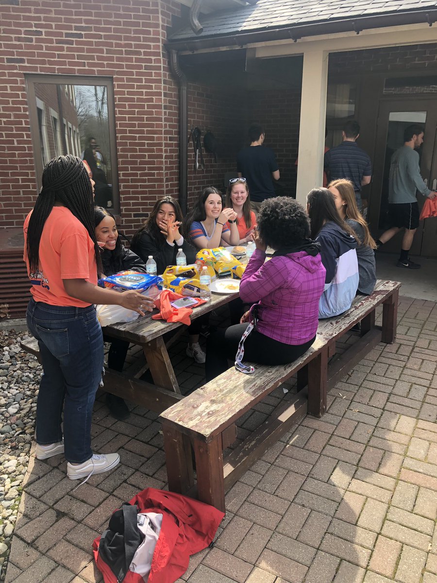 Michigan_ES's tweet photo. Enjoy these pictures of our New Scholars at New Scholar Day this past weekend. One of the biggest incoming classes ever here at Michigan 🤩. 1  8 S T R O N G💪 https://t.co/JjC1GAa66b