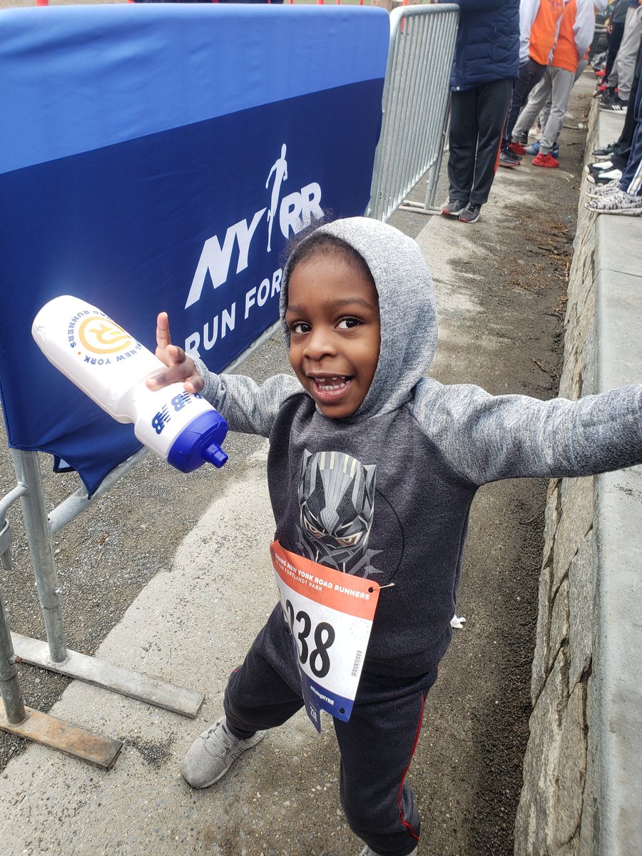 Sign up for @nyrr #RisingNYRR Spring Races! 
thirtymommy.com/2019/04/08/ris… #Youthraces #NYRR #RunForLife #NYCkids #CityKids