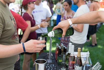 CoCiderGuild's tweet photo. The Pressed Fest is the largest craft cider gathering of the year hosting cider from all over the world! #cociderguild_ #pressedfest https://t.co/vKwPWPyDl2