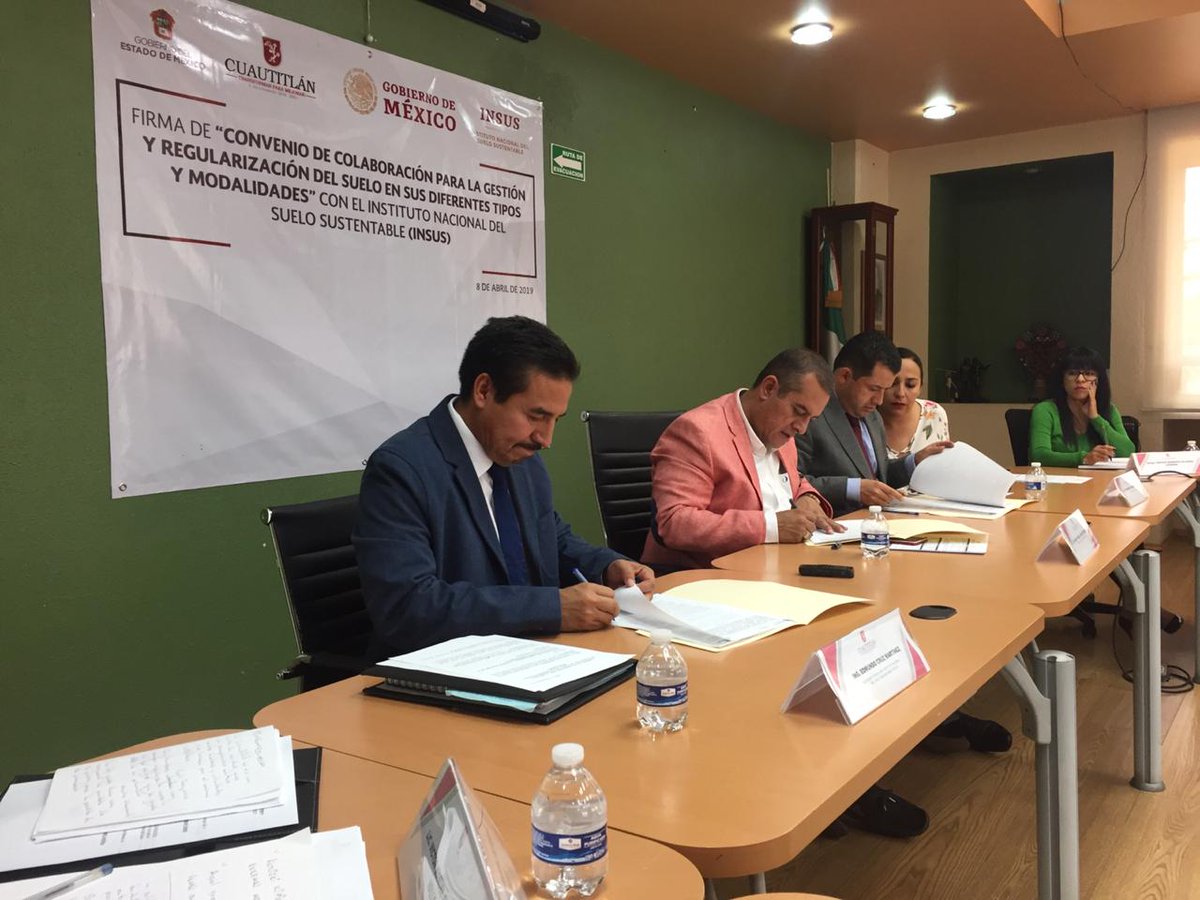 INSUSMEXICO's tweet photo. El Ing. Edmundo Cruz Martínez Delegado en el Estado de México lleva acabo firma de Convenio Colaboración con el Municipio de Cuautitlán. https://t.co/Ir8Zr1Ia5f