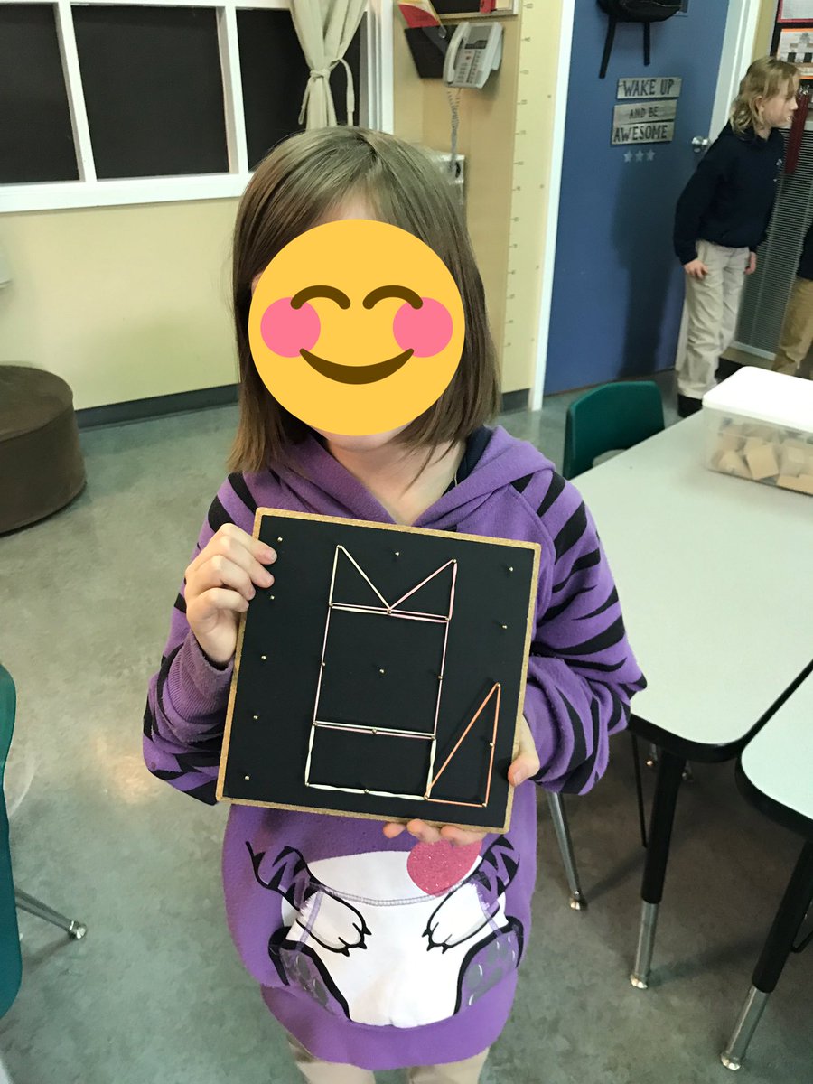 Christine Tischer tweet media