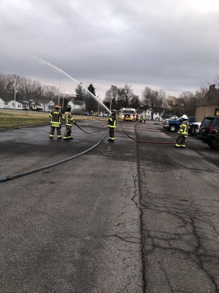 BergenFireDept's tweet photo. Tonight our team trained on fire hydrant usage, pump operation and hose advancements. Firefighters balanced water flow from a hydrant to multiple fire hoses and a master stream device.
Thank you to the members who were able to make it.
#JoinTheBFD https://t.co/WfjMPQ2WPN