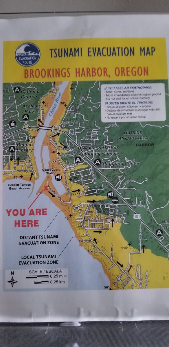 DanielStoelb's tweet photo. Good to see our local hotels displaying relevant data for staying #tsunamisafe! https://t.co/a9rJOAxXD3