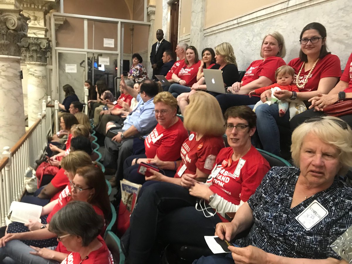 dsyreetav's tweet photo. Hey #MDGA19 u r running out of time not to piss off a whole lot of Moms! It’s utterly unconscionable to not pass a bill to close the long gun loophole after the attack on press right here in Annapolis. If you think we’re persistent now, just try making us mad. ⁦@MomsDemand⁩ https://t.co/1DWPQqGttB