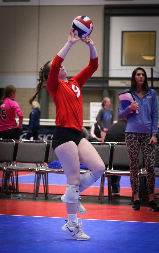 TAVVolleyball's tweet photo. #TAV15Blue rep'ping at the #ShowMeNQ! #GoTAV
📸: @hintonjayb https://t.co/KAxbEOeySV