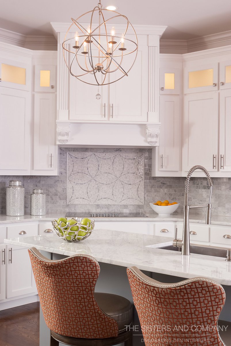thesistersnco's tweet photo. When all is said and done, nothing brings a kitchen together quite like the fine details in design.
https://t.co/uasn5GXRoM
#DecorBoss #HomeDecor #BlackInteriorDesigner #StoneMountainVilliage #interiordesign #homedecor #kitchendesign
#melanin #buyblack #blkcreatives https://t.co/3hLPp6ZddK