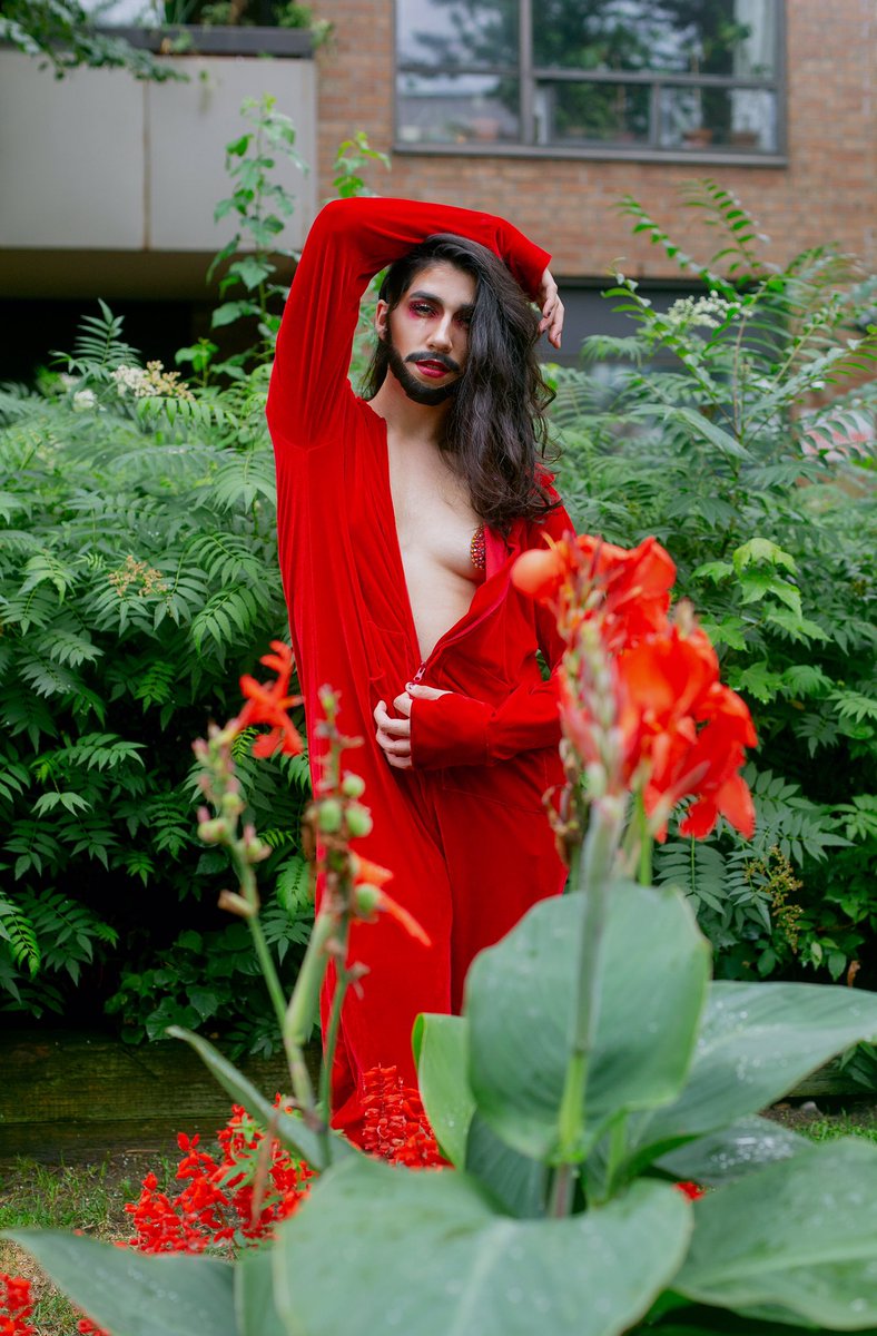 laurencephilome's tweet photo. Heath / Gay Jesus, non-binary portraits, 2018 https://t.co/0gBCtUlWYf