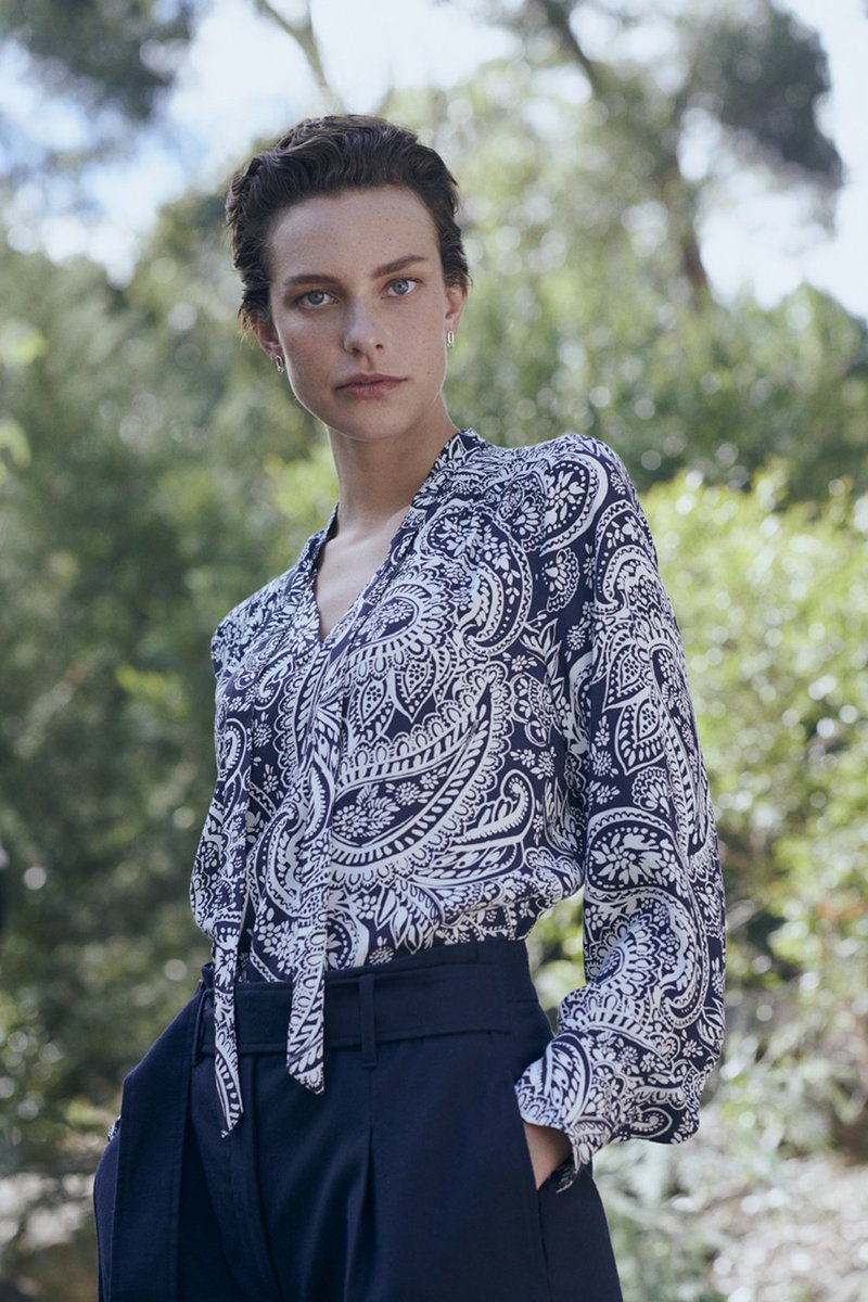 One of our favourite ornamental designs, paisley returns in sophisticated autumnal tones. bit.ly/TrtwShopNow