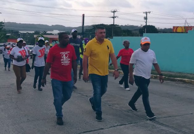 Josemelendezc_'s tweet photo. Caminamos hoy Las Quintas de Pilón y Plantación en el Corregimiento de #PuertoPilon, acompañando a @FedePolicani nuestro candidato a Alcalde del Distrito de Colón, llevando también las propuestas de @BlandonJose futuro presidente de #Panama. @teampolicani @MiLikeABlandon https://t.co/5Hk7mBUs5J