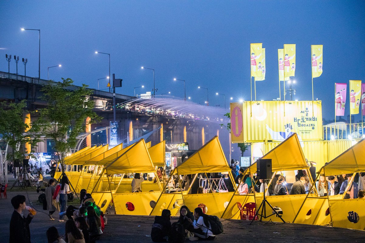 190409 Seoul Bamdokkaebi Night Market has been back from Apr 5 to Oct 27.  Please check the details here 👇🏻
english.visitkorea.or.kr/enu/AKR/FU_EN_…
#Korea #Seoul 🌸