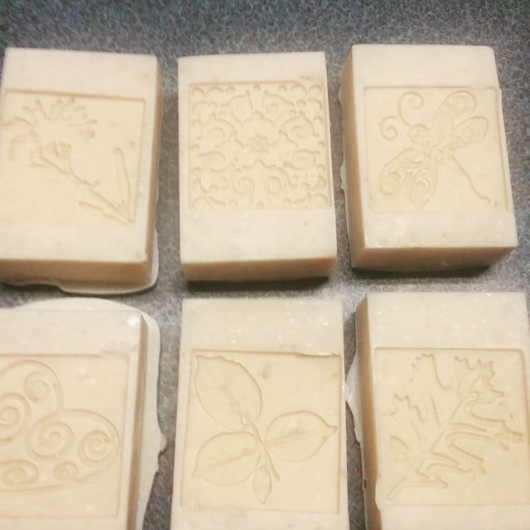 EbenezerHmstd's tweet photo. Lots of rain in our part of Texas over the weekend, so I stayed inside and made TWO batches of #soap! A 3 pound batch of lemon/baking soda kitchen #hotprocesssoap, and a 1 pound batch of lavender rosemary goat's milk/oatmeal bath #coldprocesssoap (pictured). https://t.co/YvaCvMGULW