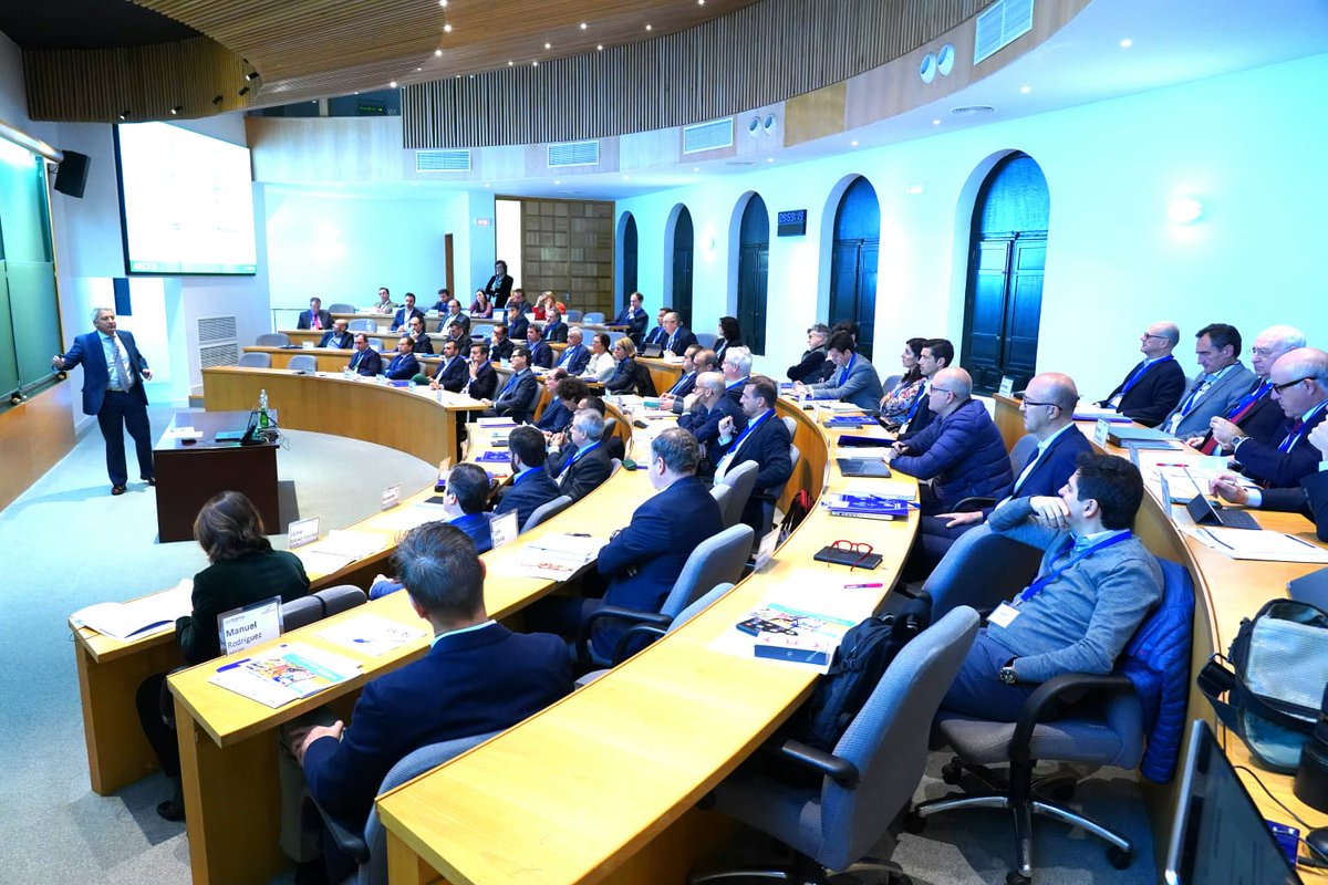 IISanTelmo's tweet photo. Debate + Investigación + Networking + Cadena Alimentaria + Líderes + 50 empresarios + Protagonistas de los Casos + Experiencias + Comunidad Global + Foro = ADECA. Hoy inauguramos una nueva edición de un programa único. BIENVENIDOS!! 👏👏 #inFOOD #ADECA #CadenaAlimentaria https://t.co/XAeP20MryH