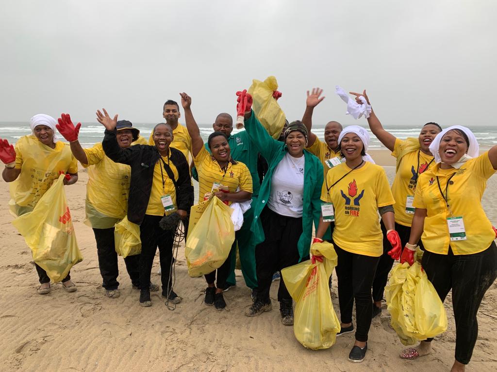 Environmentza tweet media