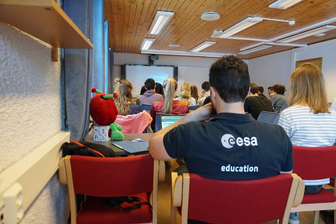 andoyaspaceedu's tweet photo. Yesterday, the #FlyaRocket 🚀 @ESA__Education program kicked off at @AndoyaSpace. 😉 Read more at https://t.co/N0VHwNVerj https://t.co/ecV0gQAuVk