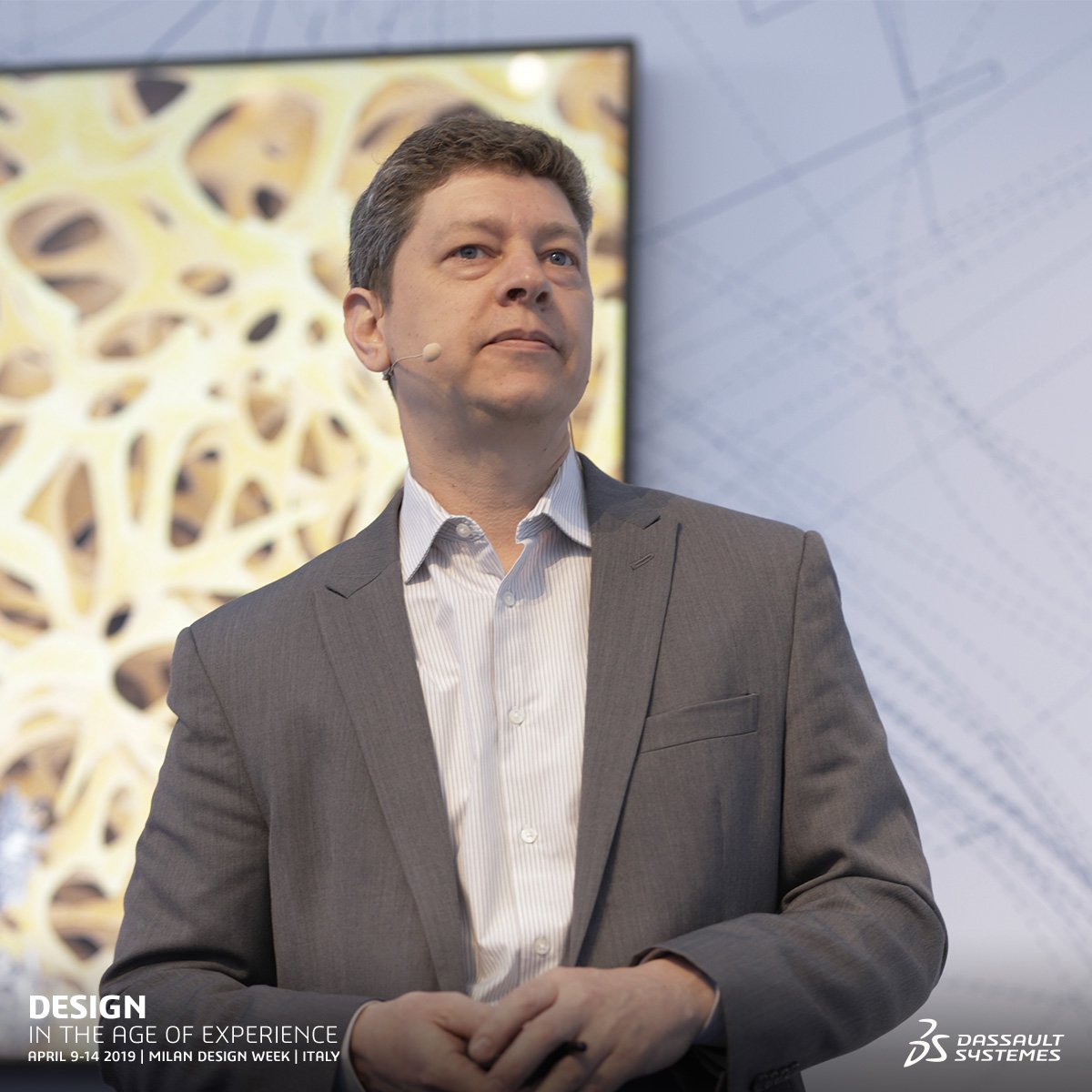 Dassault3DS's tweet image. “We see #3Dprinting as a bridge between imagination and the world around us.” @chief_hacker from @re3Dprinting on the importance of additive manufacturing in shaping the #CircularEconomy. #Designforlife
