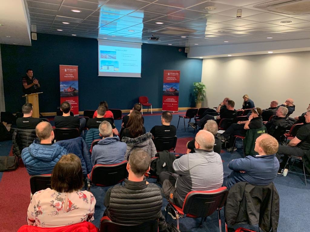 Gareth Grier from @Iofphc @ldnairamb sharing lessons learnt from the Major incidents in London to @airambulanceni @nias999 HART team. #Sharedlearning #teamwork